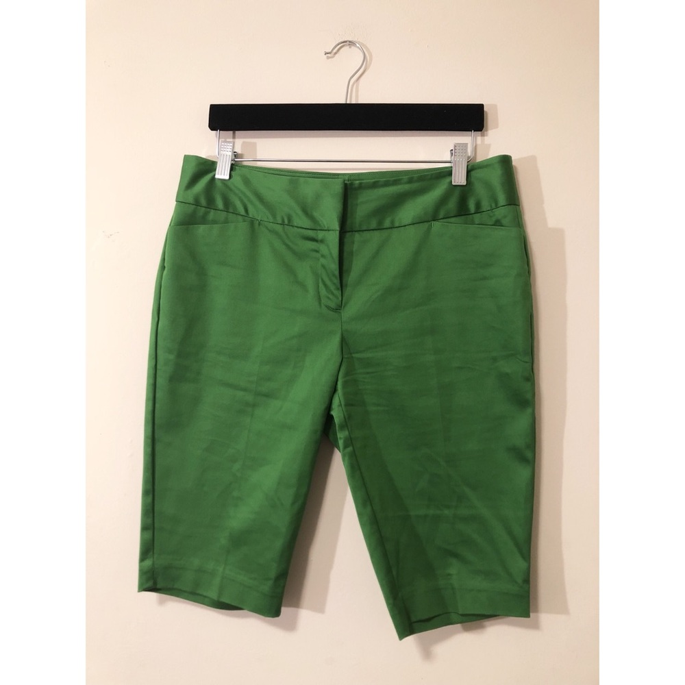 YEAR END CLEAR OUT - Worthington shorts